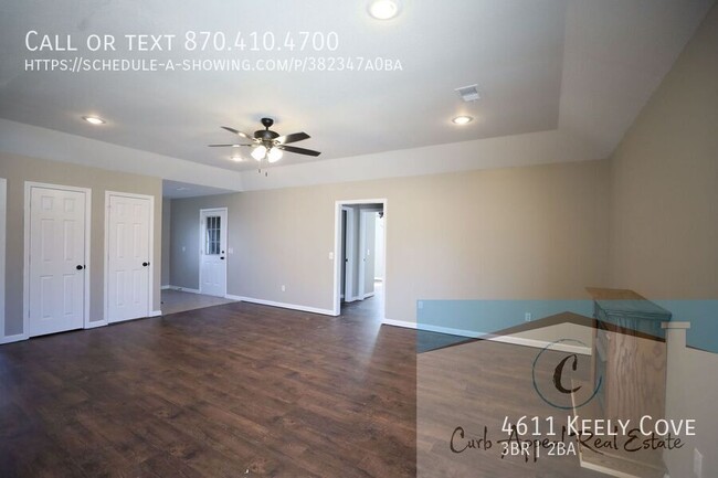 Building Photo - Recently renovated 3 bedroom/2 bath home w...