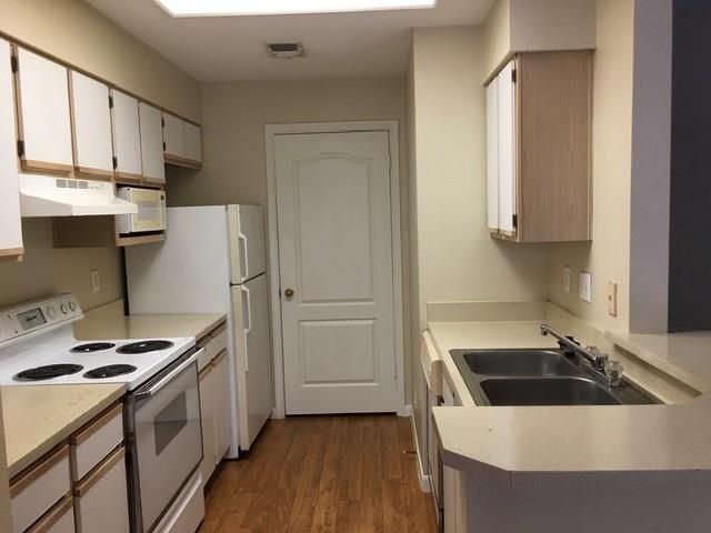 Building Photo - 6000-15 Shepherd Mountain Cove