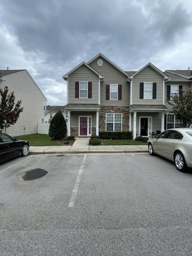 8330 Boca Point, Raleigh, NC 27616 Townhome Rentals in Raleigh NC
