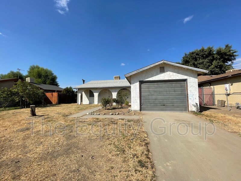 Foto principal - 762 W Front St