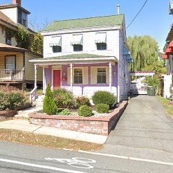 Primary Photo - 144 W Main St