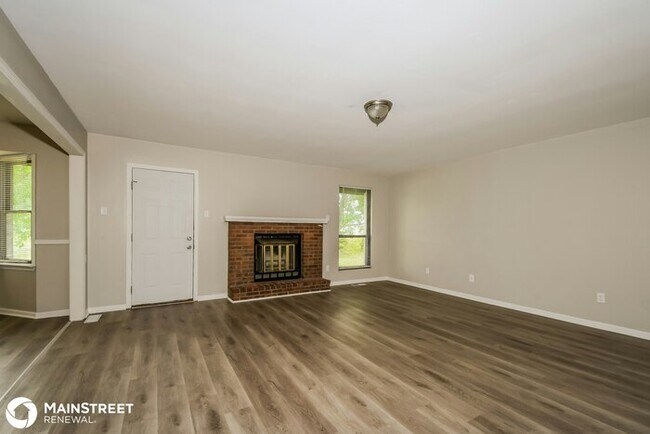 Building Photo - 4005 LES CHERBOURG LN, FLORISSANT, MO 63034