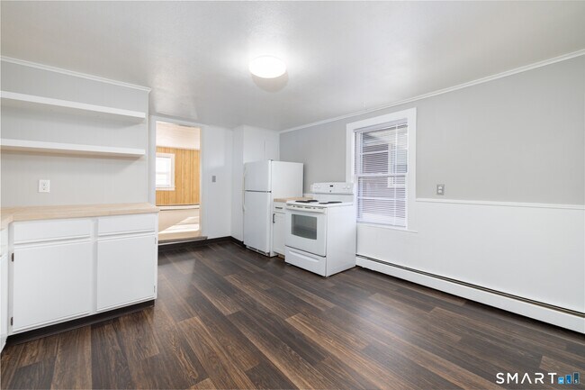 Foto del edificio - 199 Migeon Ave