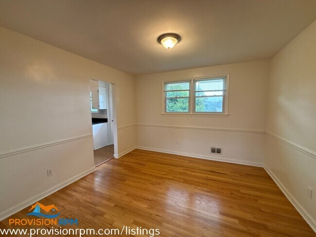 Foto del edificio - 4002 22nd Ave