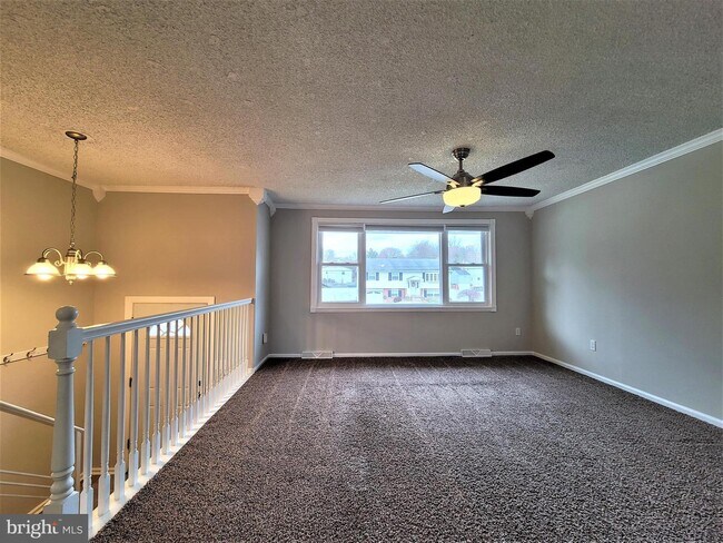 Building Photo - 2205 Weir Rd