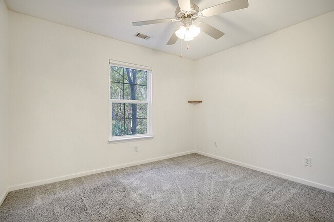 Foto del edificio - 1785 Hickory Knoll Way