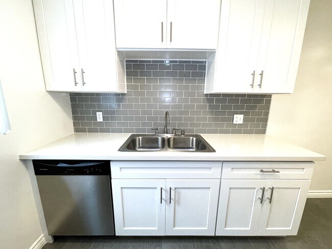 Building Photo - 3635 Westwood Blvd