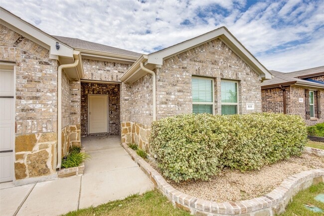 Building Photo - 111 Barbara Ln