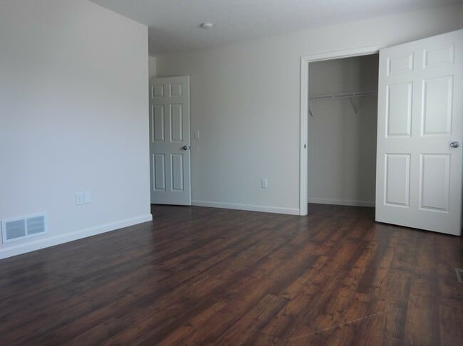 Building Photo - 4168 Otter Creek Dr