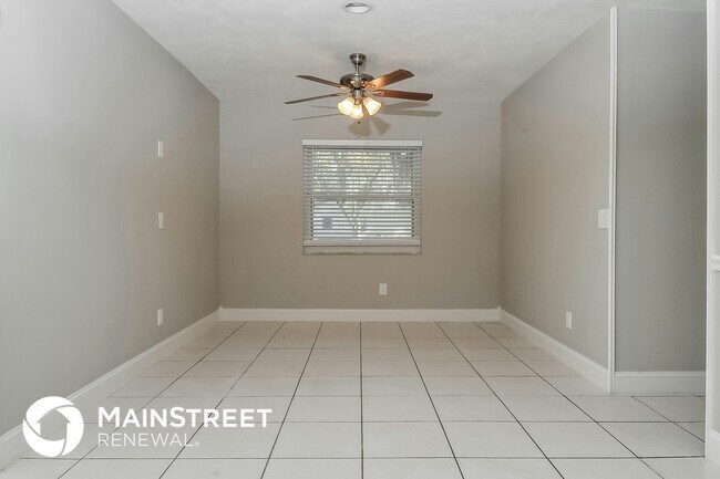 Foto del edificio - 12122 Fruitwood Dr