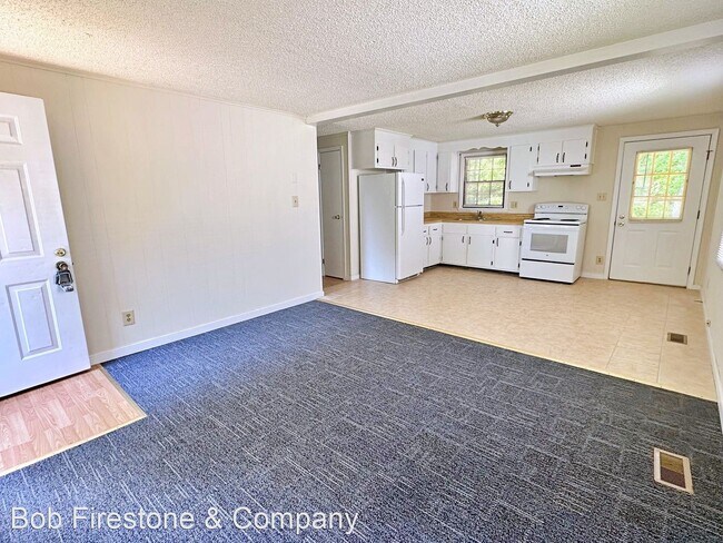 Building Photo - 3 br, 1 bath House - Myron Ave. 2510