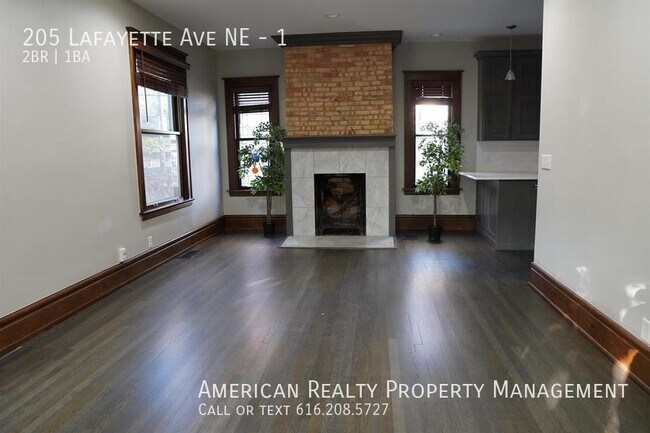 Foto del edificio - 205 Lafayette Ave NE