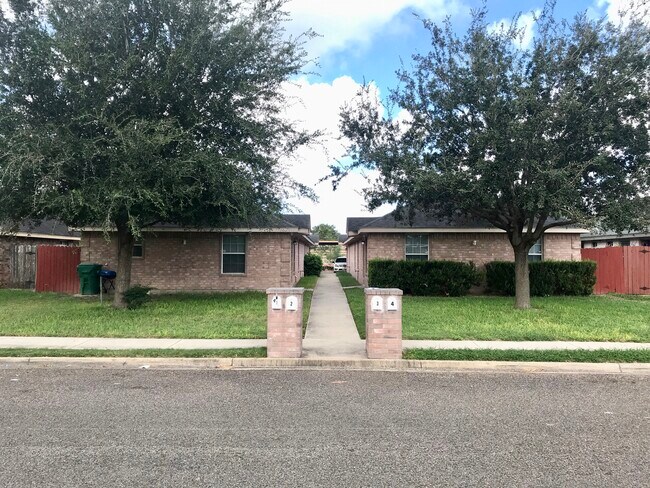 Foto del edificio - 2301 N Erica St