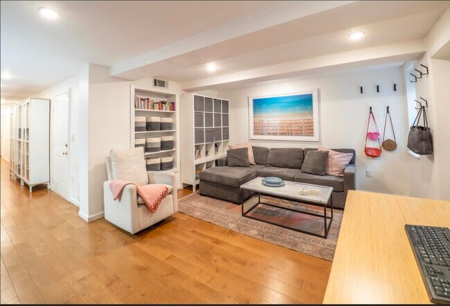 Foto del edificio - 226 1st St