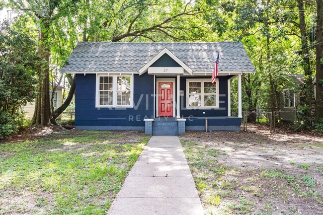 Foto del edificio - Prime Midtown Historic Home with Full Updates