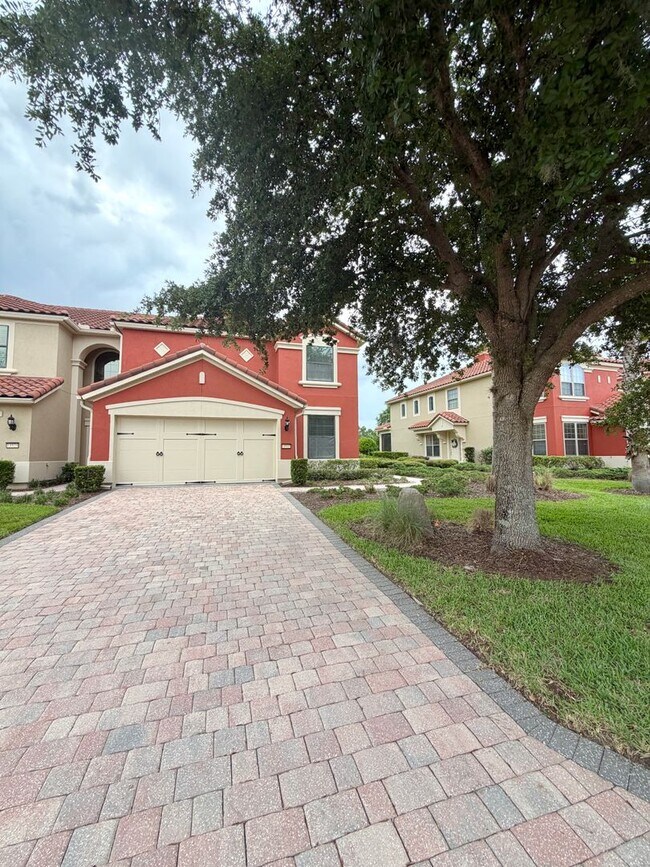 Foto del edificio - 13527 Montecito Pl