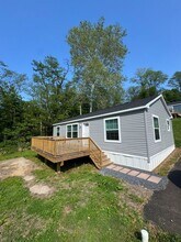 Building Photo - 465 Royal Manor Rd