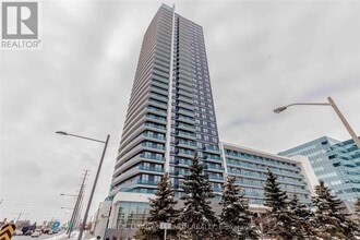 Building Photo - 3600 Hwy 7 W