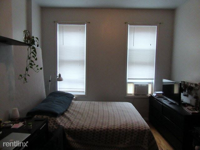 Building Photo - 169 Troutman St