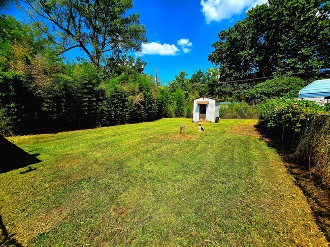 Building Photo - 1908 Princeton Ct SW