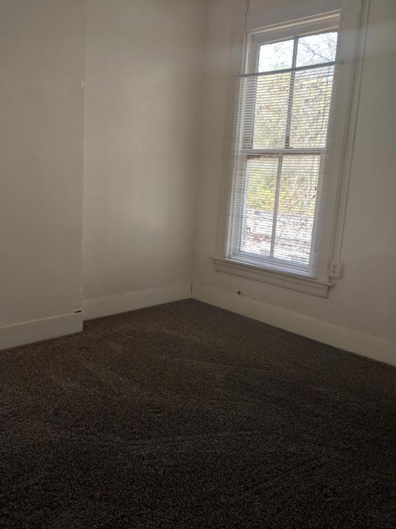 Foto del edificio - 504 East Sycamore Street