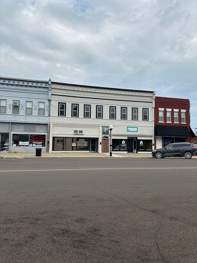 Foto del edificio - 3 N Jefferson Ave