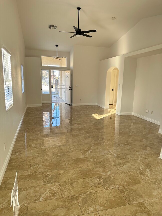Building Photo - 3419 Ocatillo Mesa Way