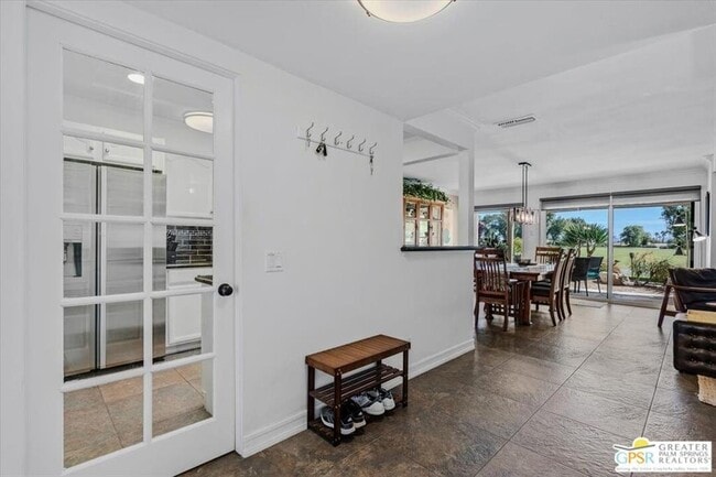 Building Photo - 35072 Mission Hills Dr