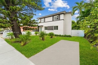 Building Photo - 2361 NW 15th St