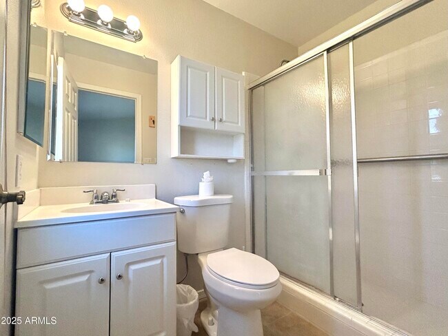 Foto del edificio - 16264 N 66th St