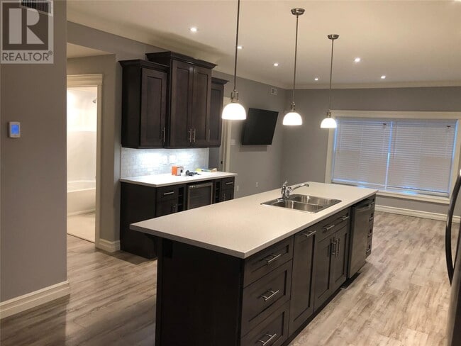 Building Photo - 20 Macmar Ln