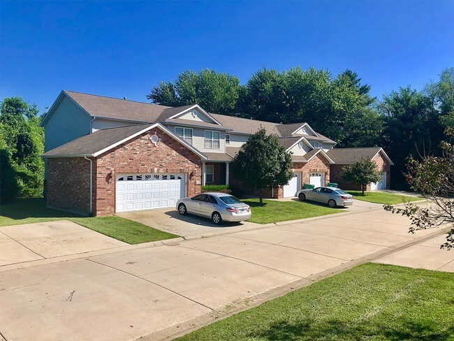 Building Photo - 732 Granite Dr