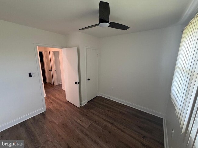 Building Photo - 3207 Gartside Ave
