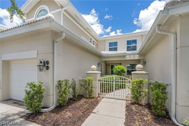 Foto del edificio - 4680 Hawks Nest Way