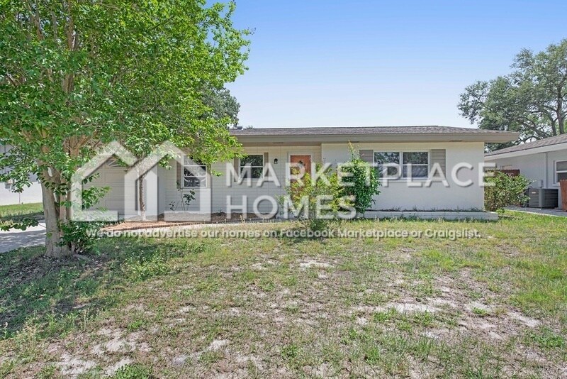Primary Photo - 1121 Mary Jane Ln