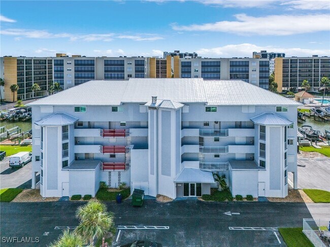 Foto del edificio - 4531 Bay Beach Ln