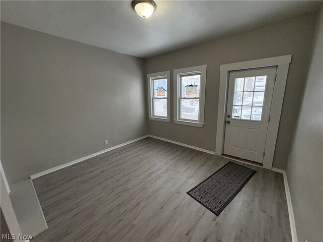 Foto del edificio - 1924 E 123rd St