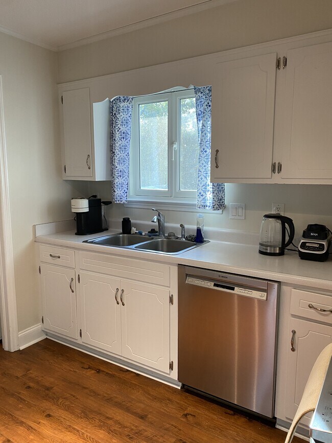 Foto del edificio - 311 Brady St