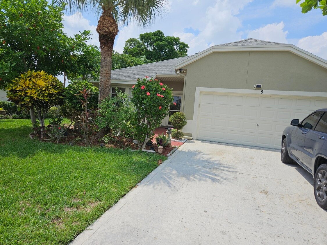 Foto principal - 5 Heather Trace Dr