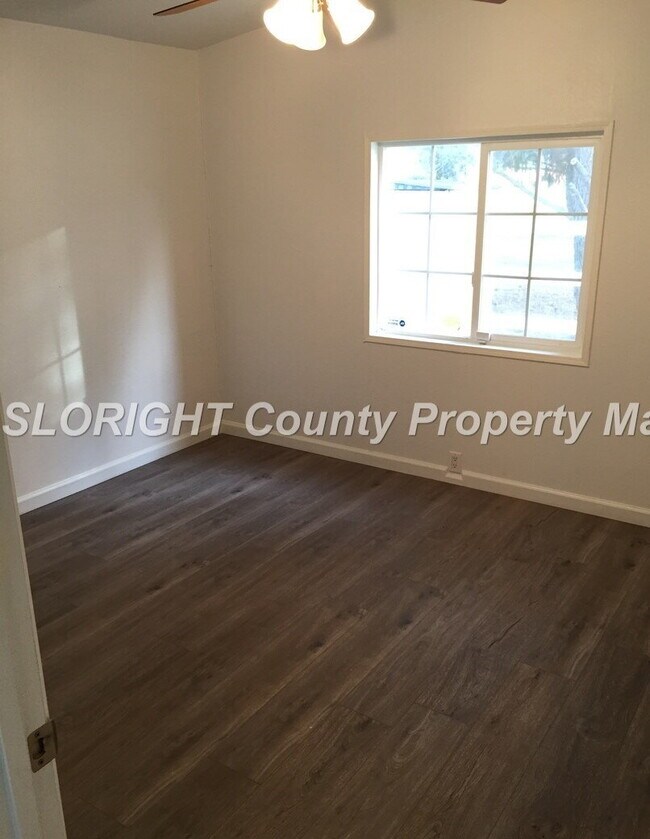 Foto del edificio - AVAILABLE JUNE - Beautiful Paso Robles Manufactured Home - 3 Bedroom / 2 Bathroom