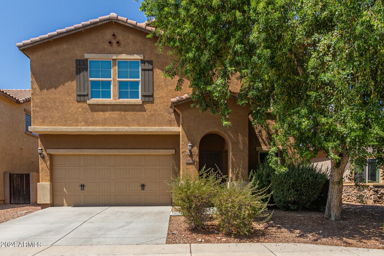 Foto principal - 10814 W Avenida Del Rey
