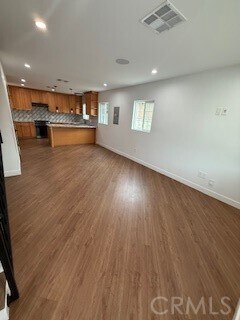 Foto del edificio - 401 S Burris Ave