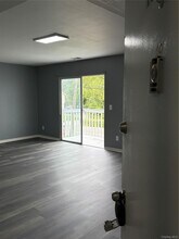 Building Photo - 240 Schutt Rd