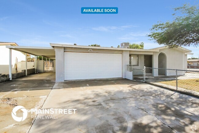 Building Photo - 5501 N 68th Ave