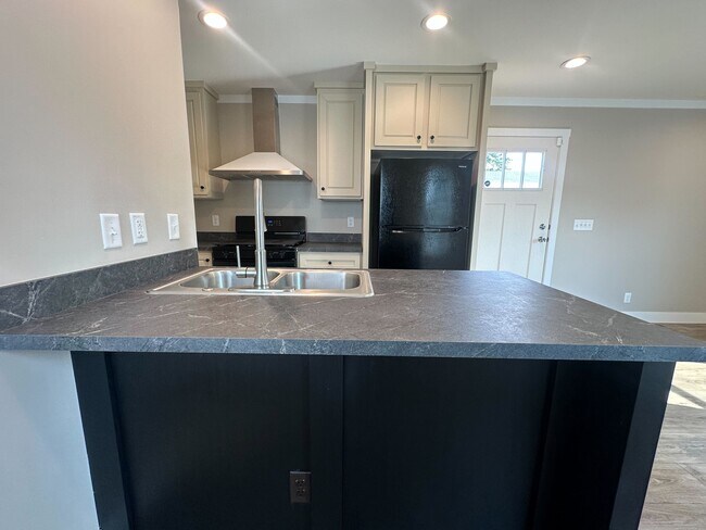 Foto del edificio - 76 E U.S. Hwy 6