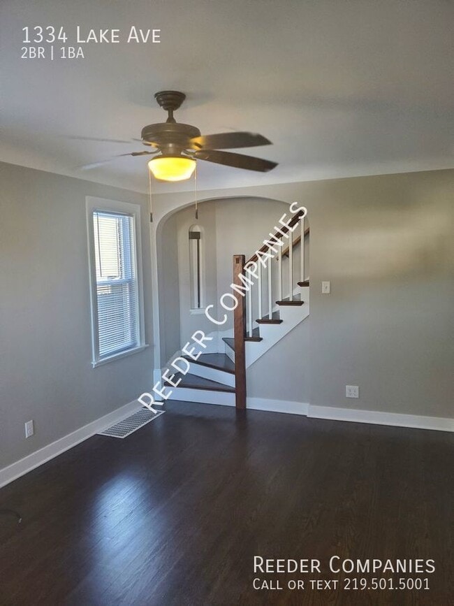 Building Photo - Beautiful 2 bedroom house