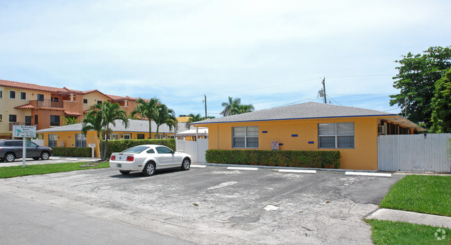 Foto del edificio - Twin Palms Resort Apartments