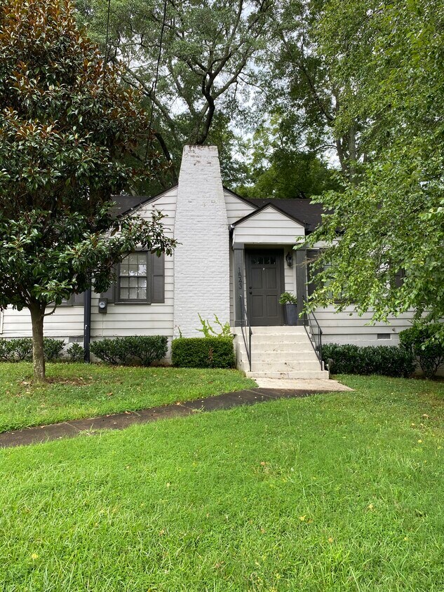 Primary Photo - 1543 Glenwood Ave SE