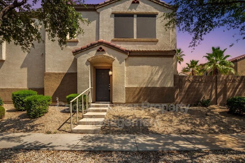 Primary Photo - 22011 N 30th Ln