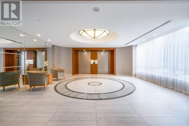 Building Photo - 211 Queens Quay W